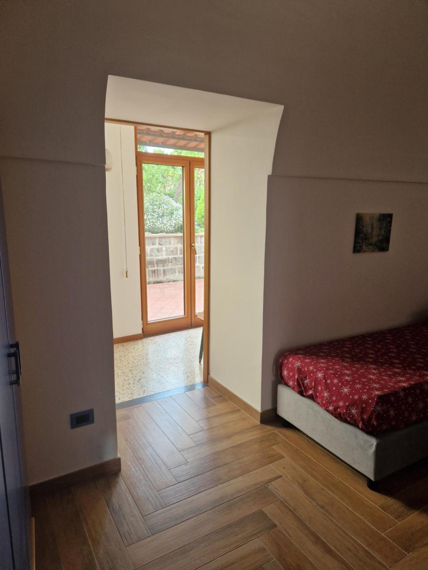 Il Giardino Dei Gigli Apartamento Meta Exterior foto